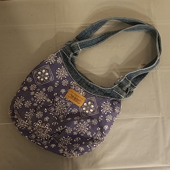 Levi's Handbags - Levi Strauss Handbag. A0339
